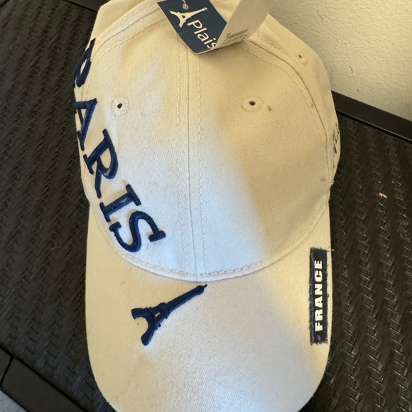 Unisex Paris cap, brand new!✨ - Picture 6 of 6